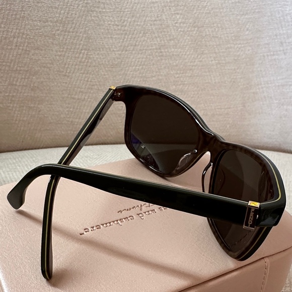Fendi Olive Green Sunglasses with Gold Accent - Picture 8 of 10